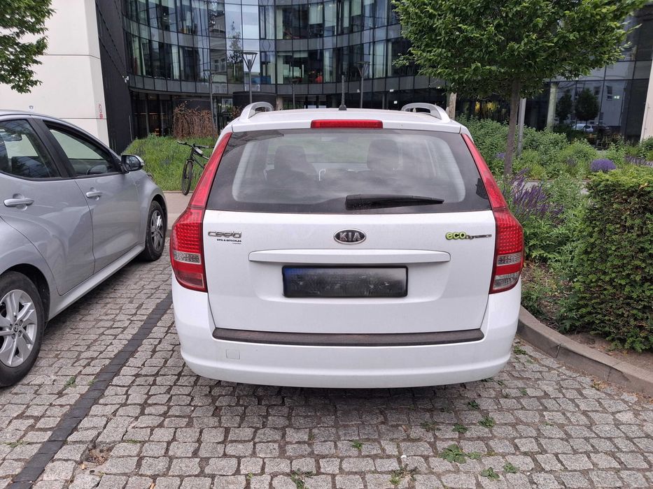 sprzedam samochód Kia Ceed