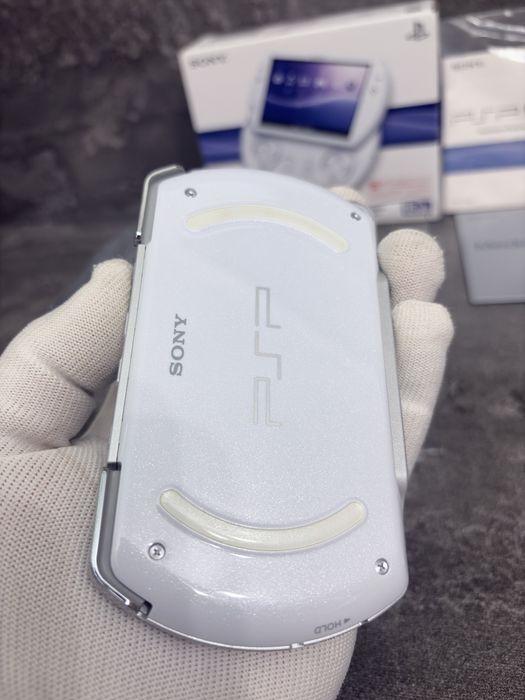 psp white - купити приставки - Ціна на OLX.ua