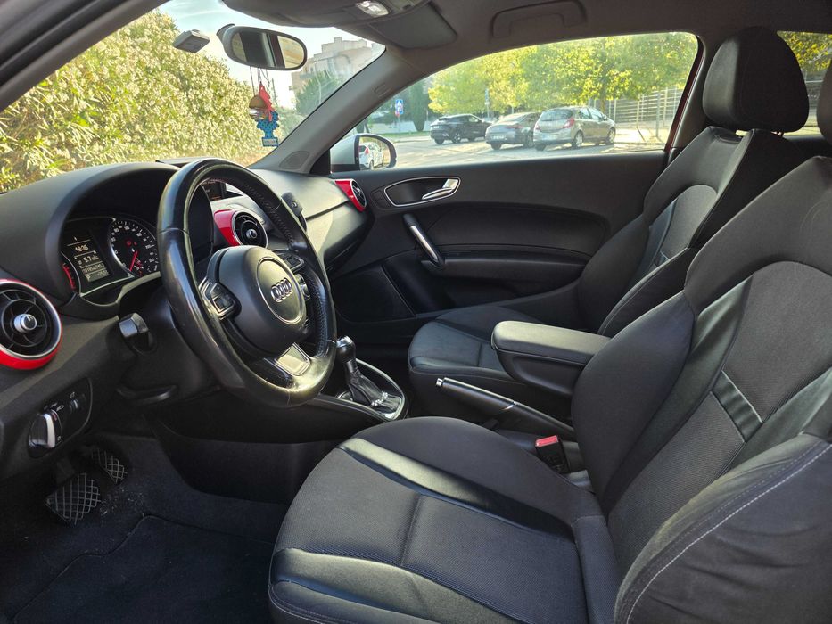 Audi A1 1.6 TDI Advance S-Tronic