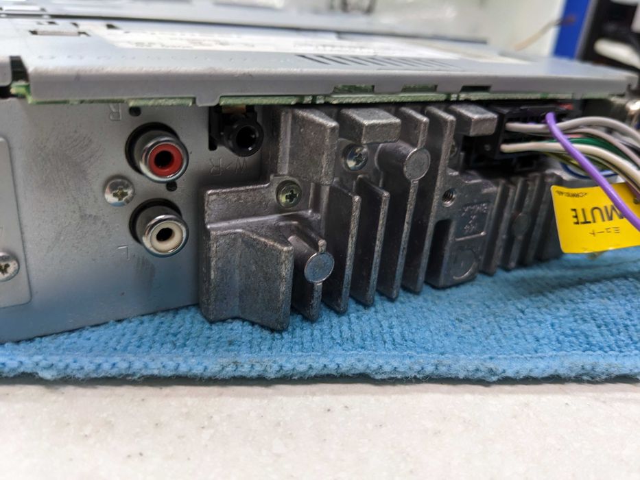 Автомагнітола Pioneer deh-2200ub