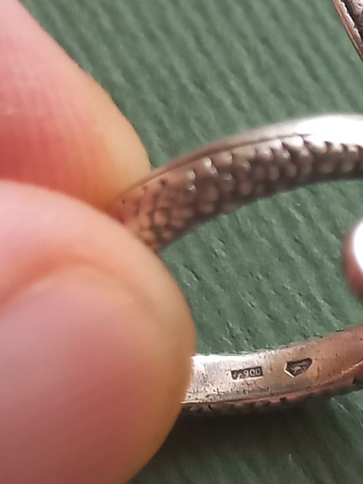 Pierścionek w kształcie węża, żmii - srebro próby 0.900