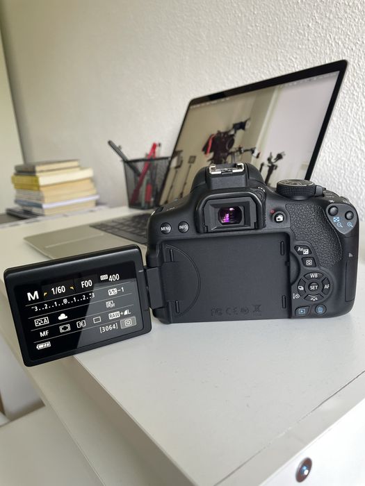 Camara profissional canon 750d