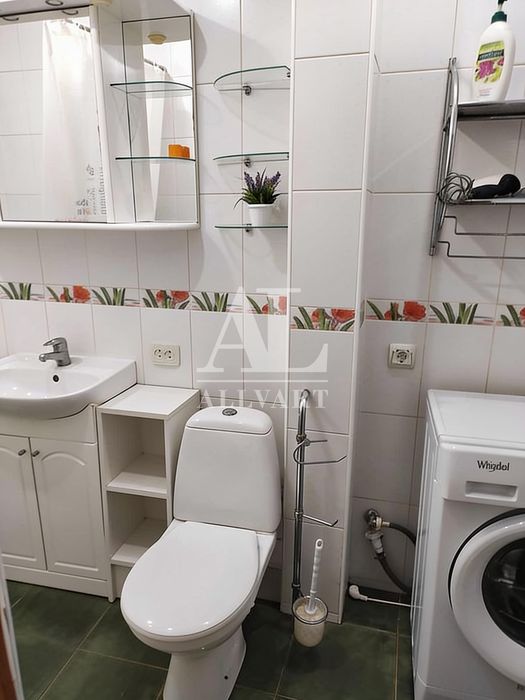 Apartment in Kyiv, Chorna hora, Zvirynets - View 4