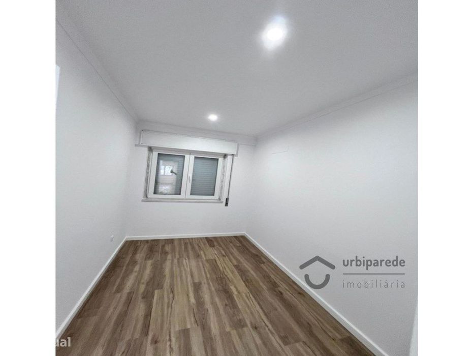 apartamento T2 remodelado, Amadora Mina de Água