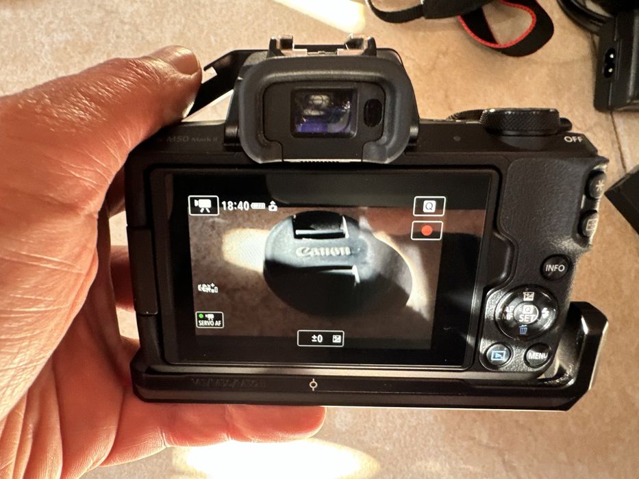 Canon M50 Mark II KIT STREAMING/VÍDEO SmallRig Alimentação Contínua