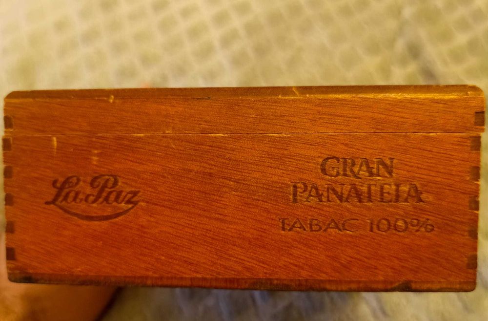 Caixa antiga de charutos Gran Panatela La Paz – madeira vintage