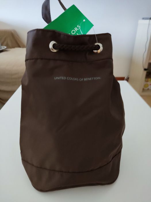 Saco mochila Benetton, novo