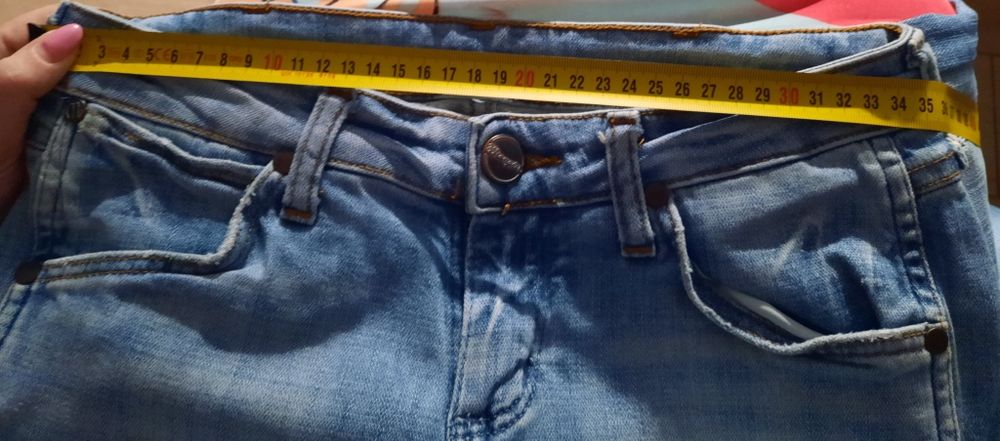 Spodnie damskie wrangler 27/32
