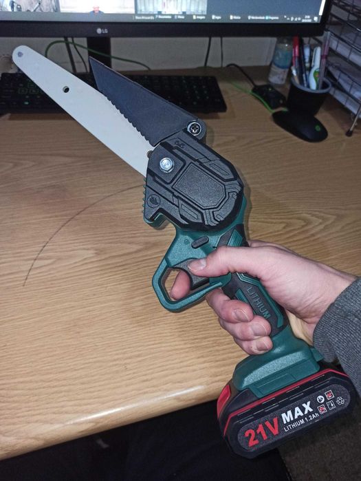 Motoserra motosserra NOVA | Lâmina Longa 6' | DUAS BATERIAS