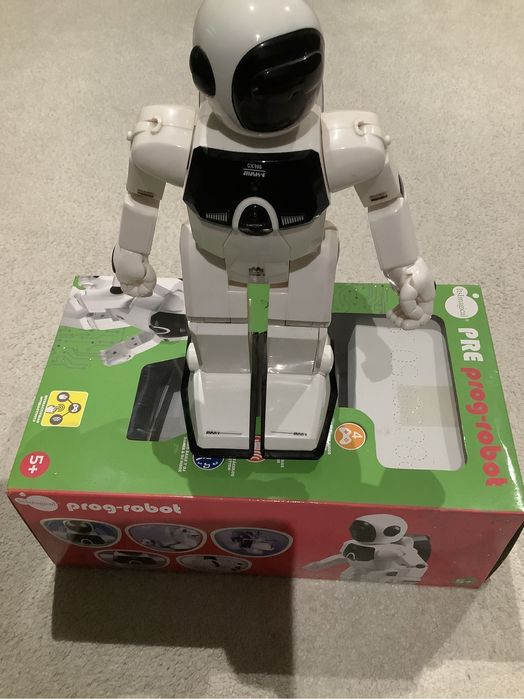 Robot  - Its Imagical