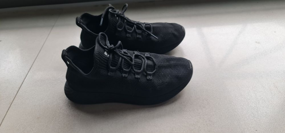 Sneakersy młodzieżowe Sprandi r. 37
