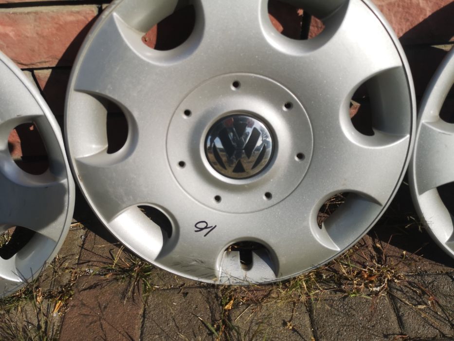 Ковпаки оригінал R16  VW  1T0601147B