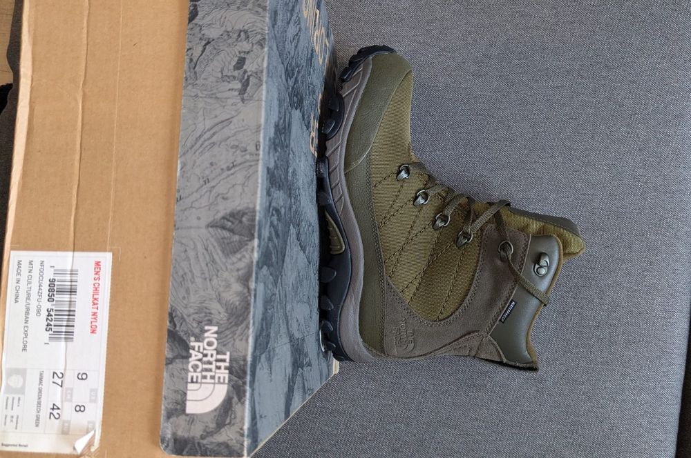 НОВІ. Зимові ботинки The North Face 42р. ОРИГІНАЛ!
42 розмір - 27см.