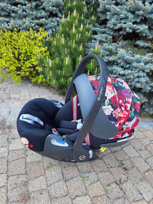 Wózek cybex PRIAM 2.0 + stelaż+gondola+ spacerówka + nosidełko