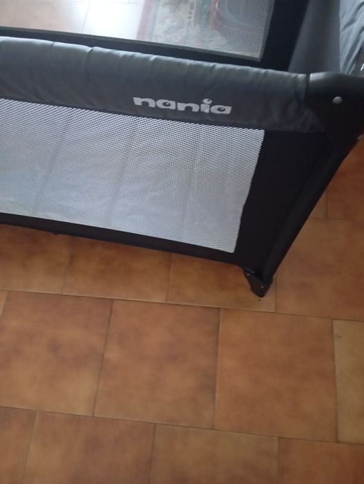 Cama de bebe de viagem