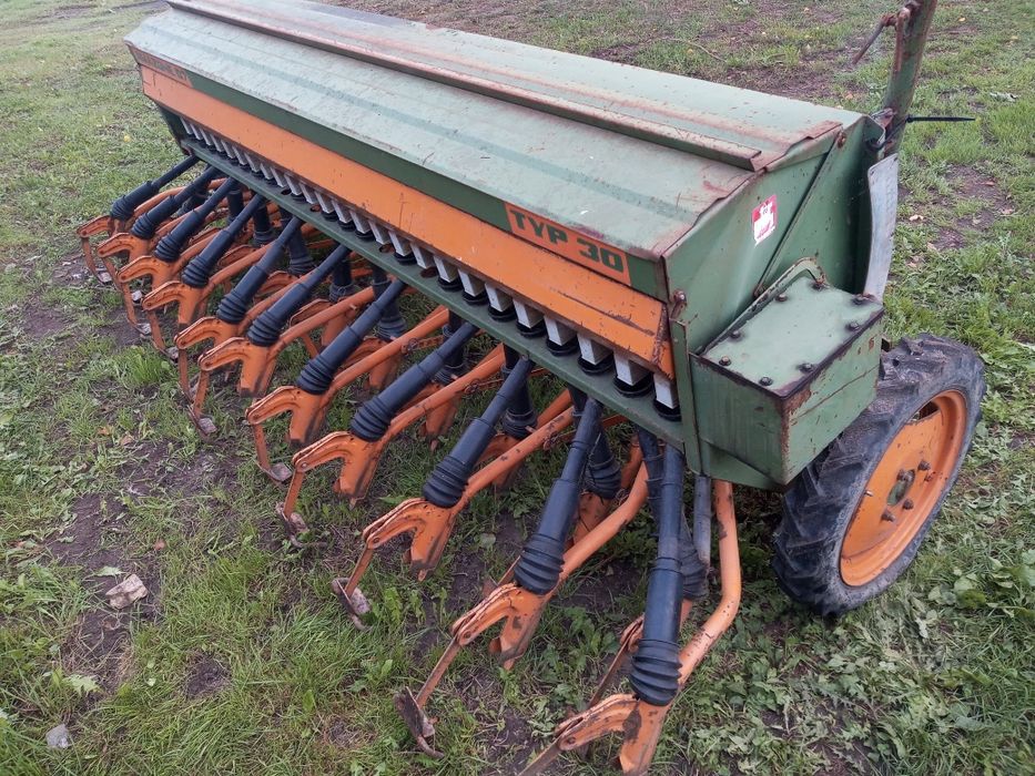 Siewnik AMAZONE D7 TYP30