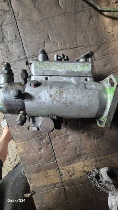 Паливна апаратура комбайна jd955