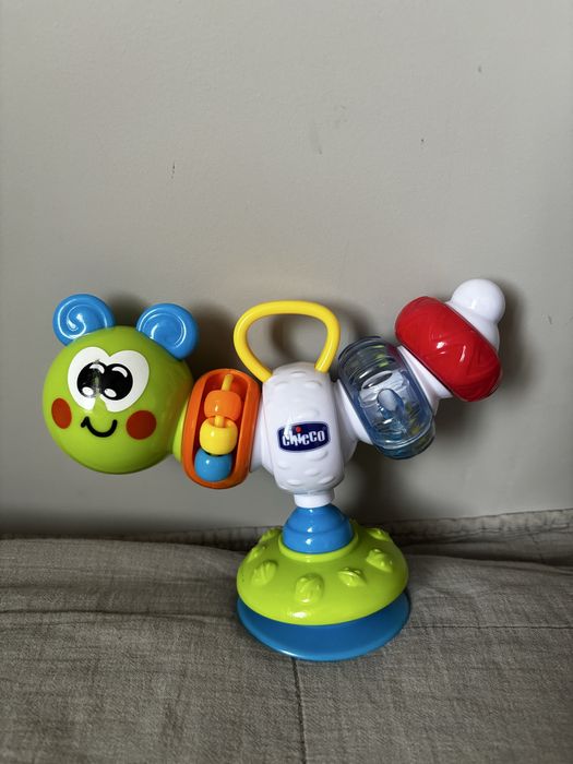 Інтерактивна іграшка на присосці Chicco Гусениця Філ