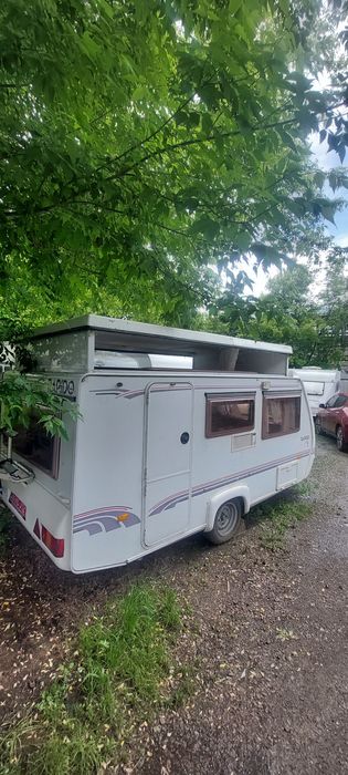 Караван кемпінги будинок на колесах кемпінг автодом