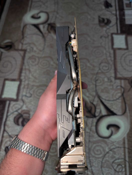 AMD Radeon RX 570 4GB Asus ROG Strix Gaming OC
