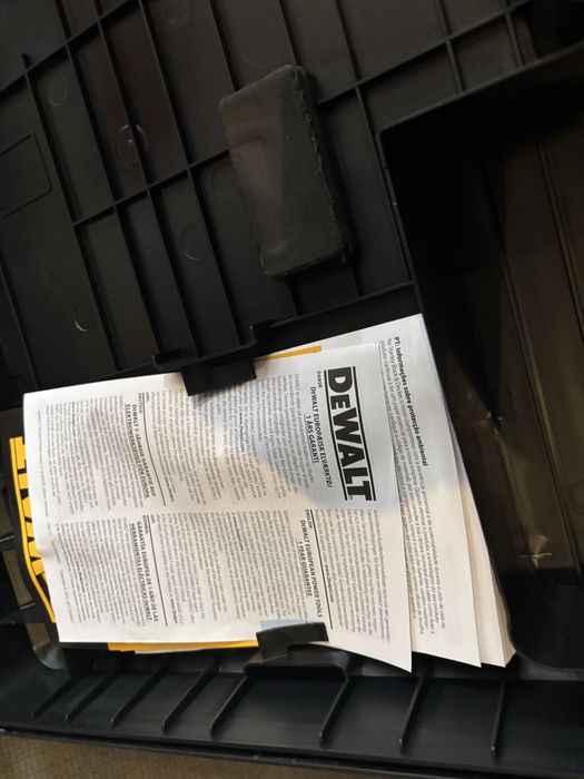 Dewalt młot kujący SDS-max D25810k-QS