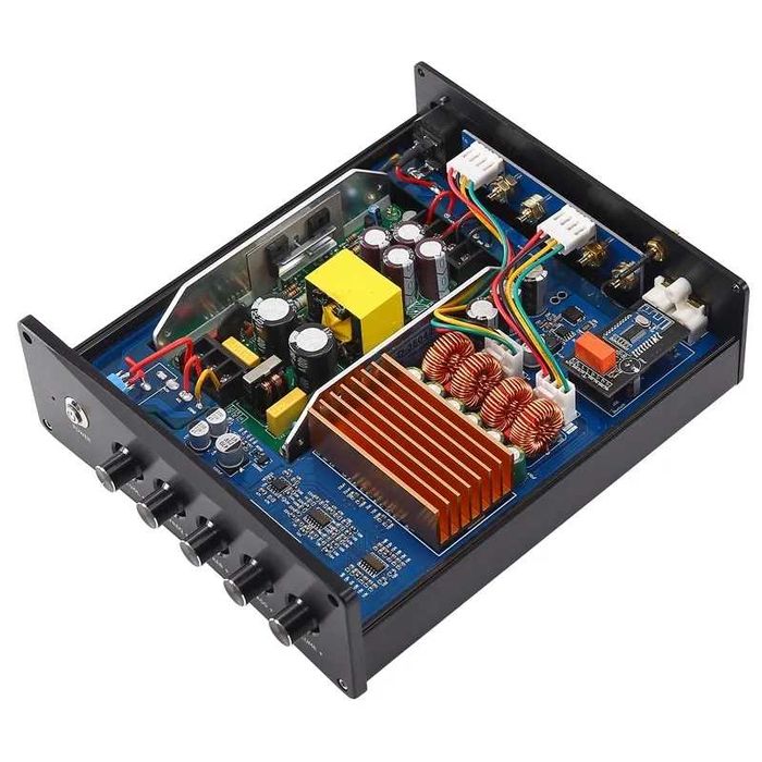 Підсилювач Amplifier 1×300. 2×150
