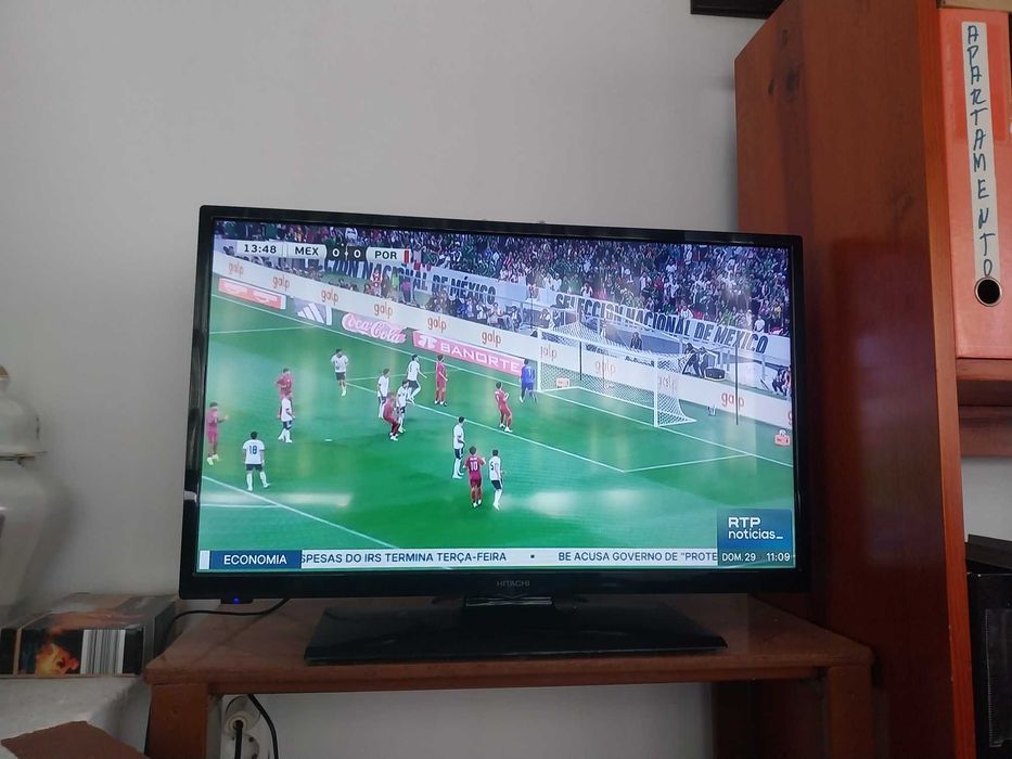Televisor Hitachi