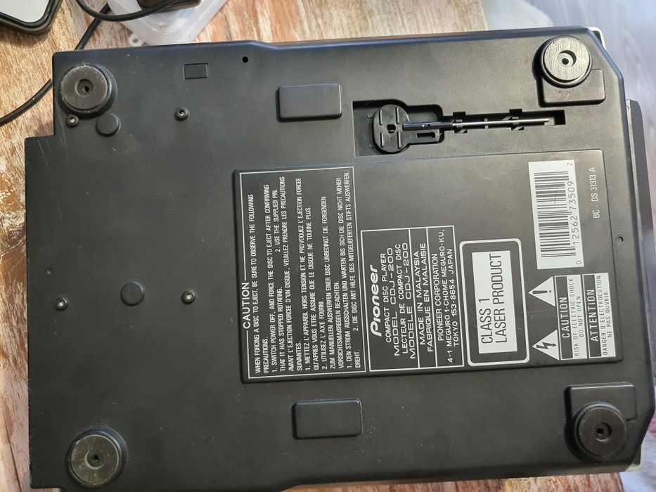 PIONEER CDJ-200 проигрыватель