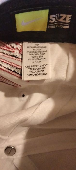Czapka Nike air z daszkiem bejsbolówka biała