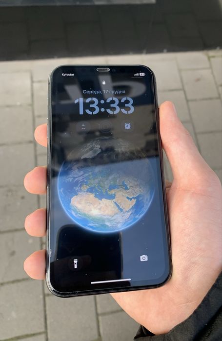 Продам iphone 11 128 gb