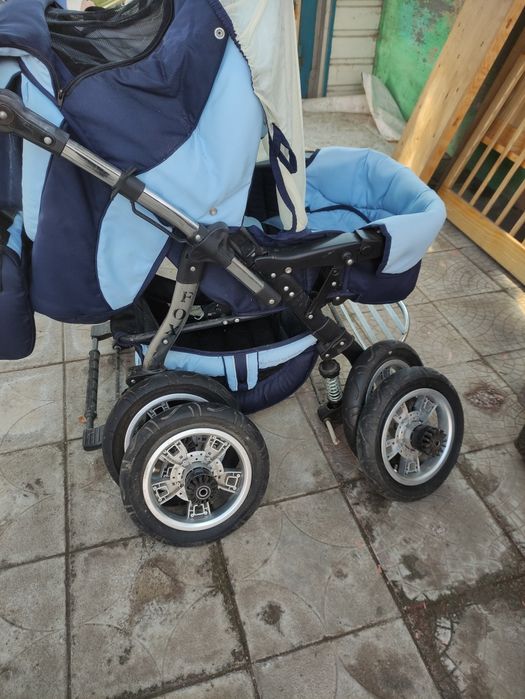 Дитячий візочок новий