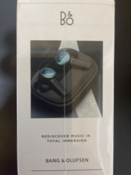 Навушники BANG & OLUFSEN