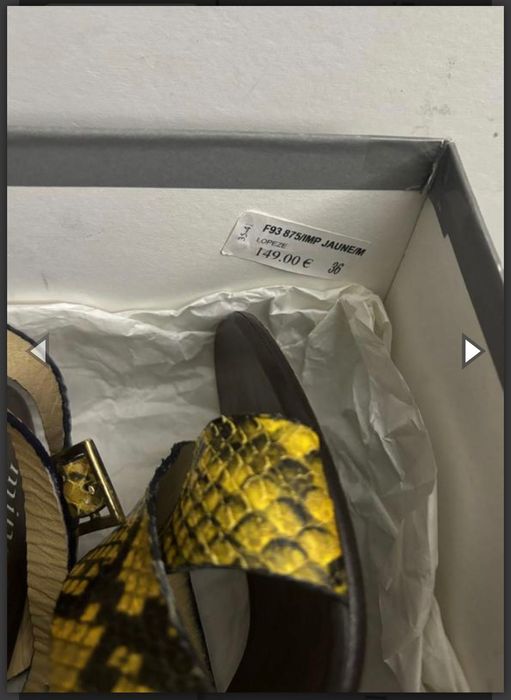 Босоніжки Minelli 37 р натуральна шкіра