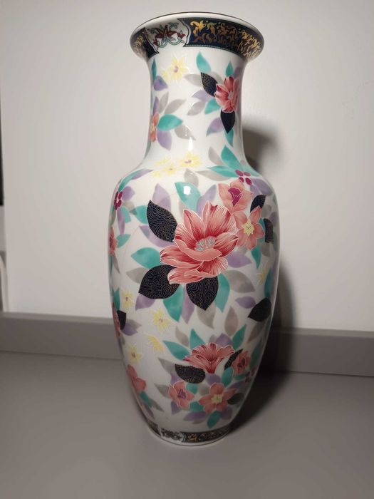 Conjunto Japonês em Porcelana Floral