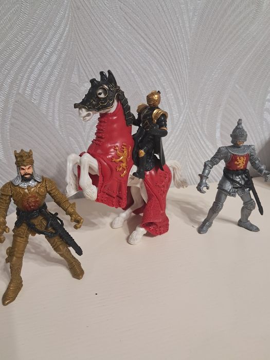 Солдат, военный ,рыцарь на коне Papo, игровая фигурка