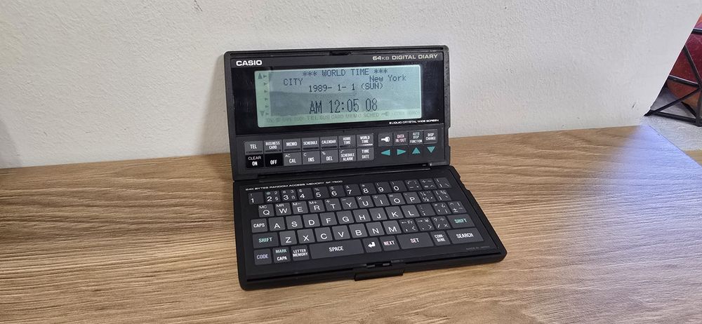 Organizer Casio SF7500