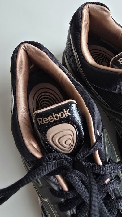 Reebok Easytone Reeinspire II roz.39 długość 25,5cm