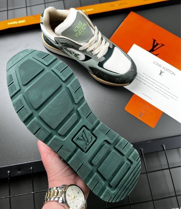 Кросівки Louis Vuitton сірі кросівки луї віттон сірі чоловічі