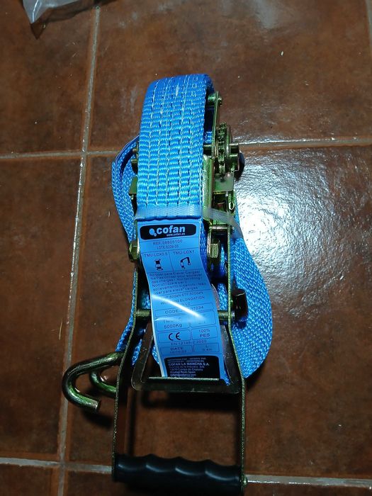 Cintas para camião ou trator