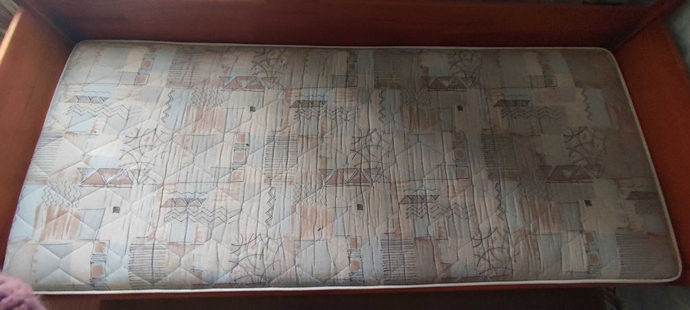 Односпальне ліжко