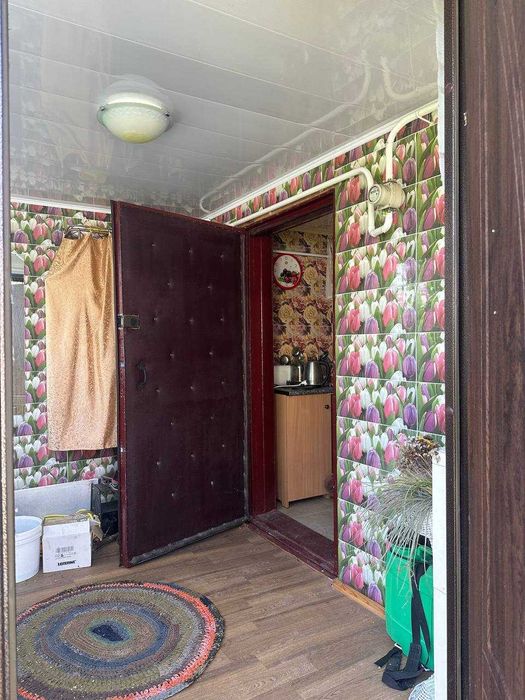 Продаж 1/2 частини будинку в с.Анисів з ремонтом та 7 сотками землі!