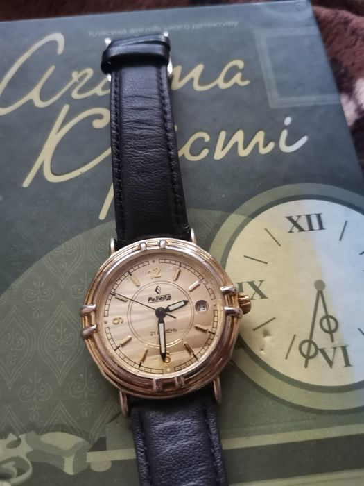 Продам годинник Рекорд