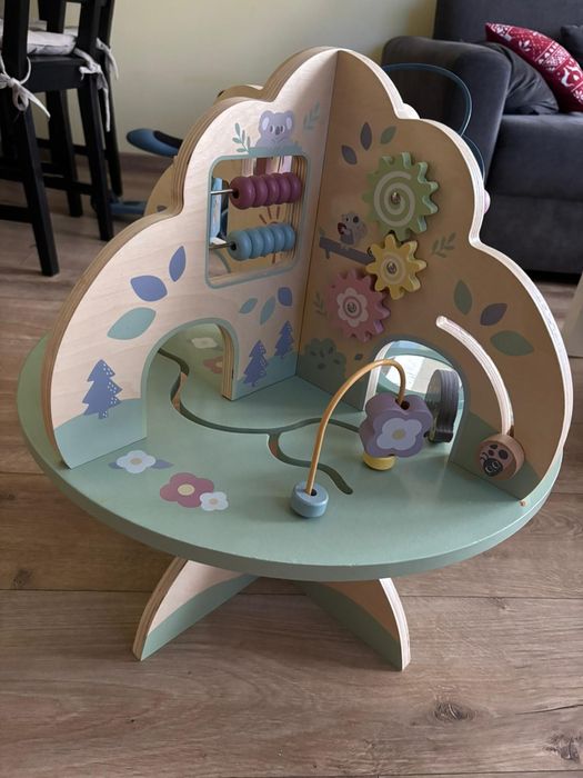 Stolik edukacyjny drewniany dla dzieci