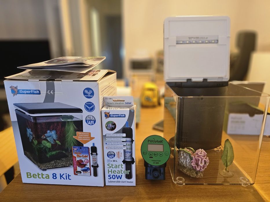 Aquário Superfish Betta 8 + Floaty + Petbank alimentador automático