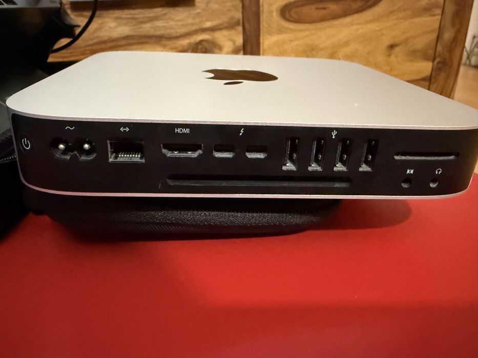 Mac Mini model Late 2014 SSD Intel I5
