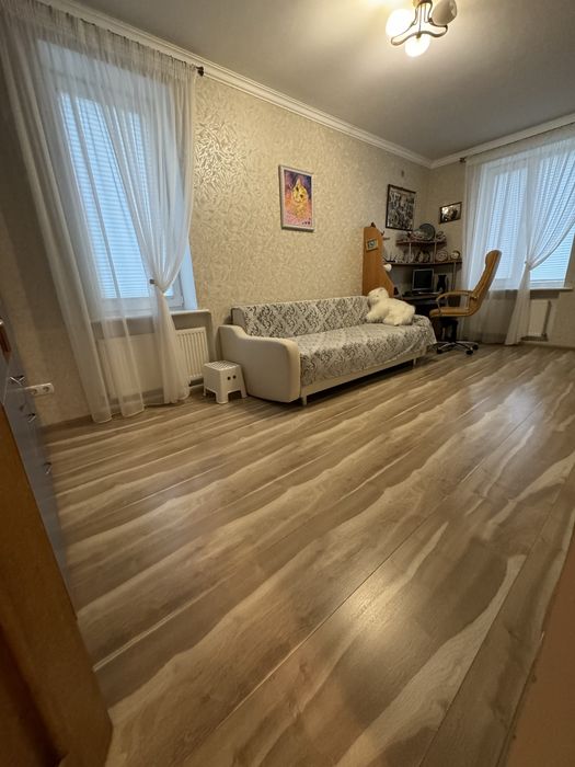 Облаштований, новий Будинок з меблями та технікою.