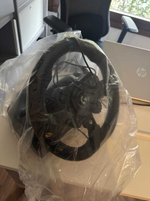 Logitech G932 Volante + Pedais para XBOX PC