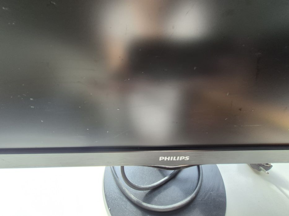 Монитор 23" Philips 233V5LAB/01