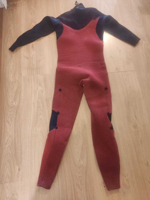 Fato de surf 5,3 - Deeply.64584408294658122