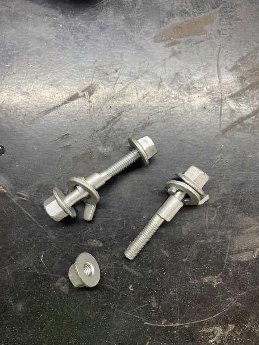 Parafusos exentricos 10mmx70mm